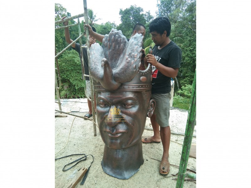 Patung-Tembaga-Pahlawan-Sorong-Papua